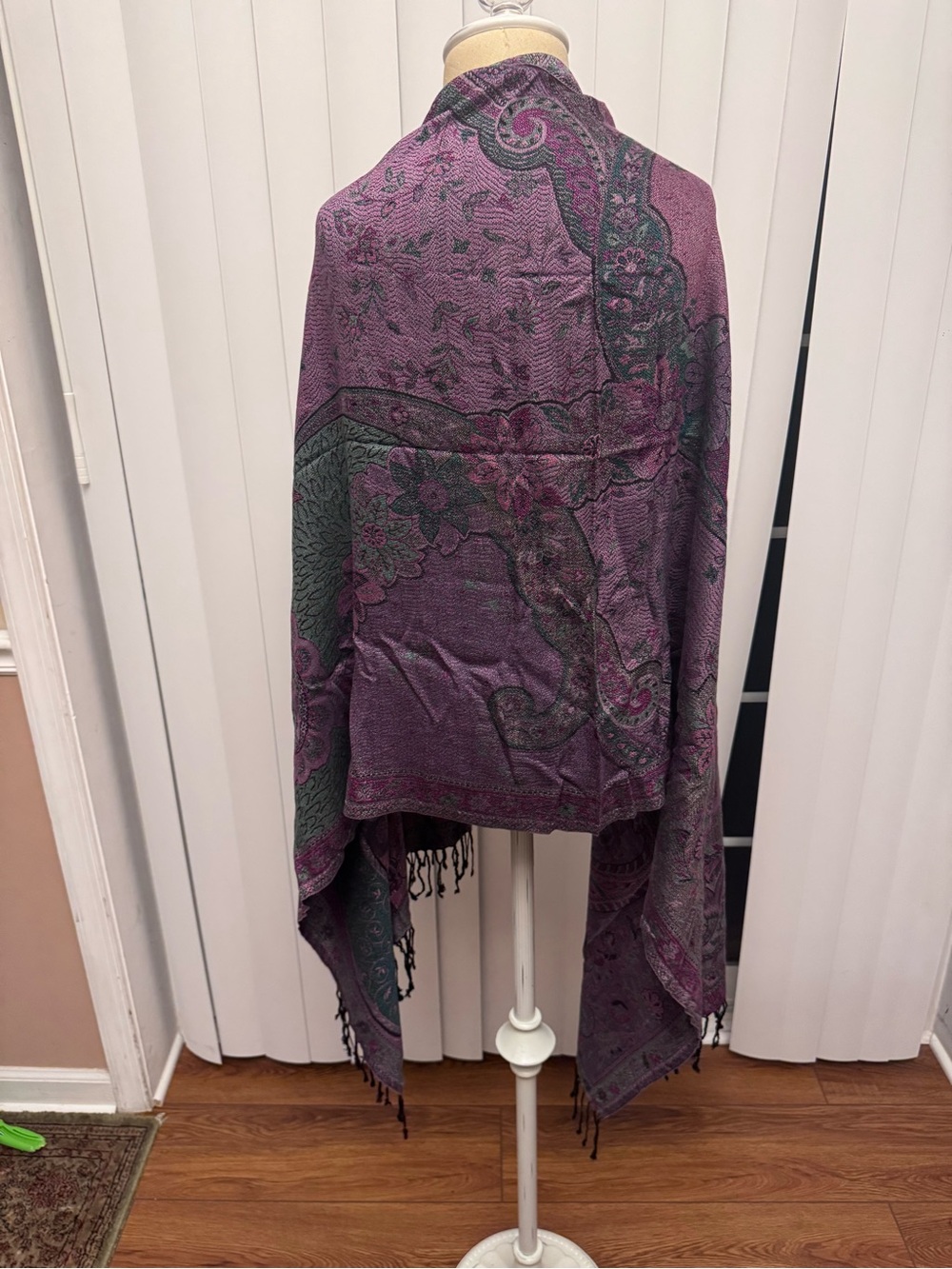 pashmina Purple and Green Paisley Pashmina Shawl